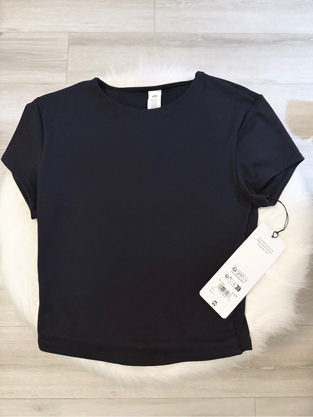 NWT Alo Softsculpt Precision Short Sleeve Top in Black, Small - Picture 2 of 7